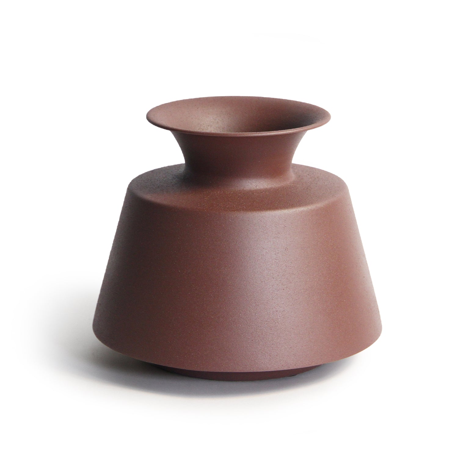 Linea Vessel Metal Vase