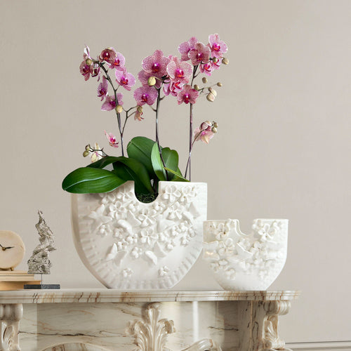 3D Hand-sculpted Ceramic Vase Vogue
