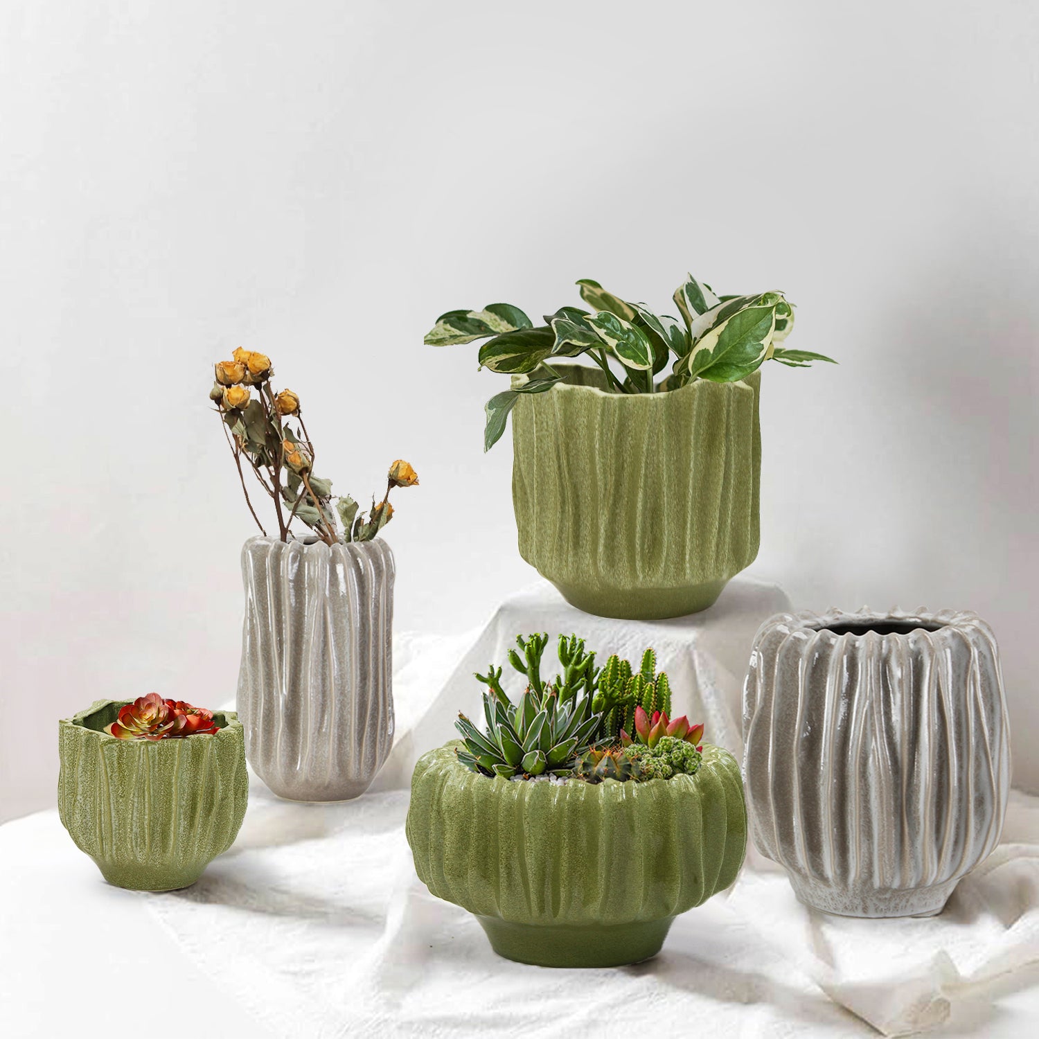 Rippled Haven Pot / Planter
