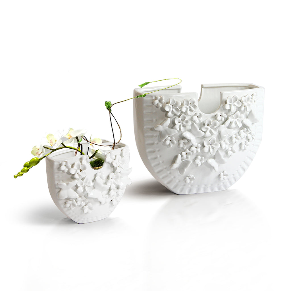 3D Hand-sculpted Ceramic Vase Vogue