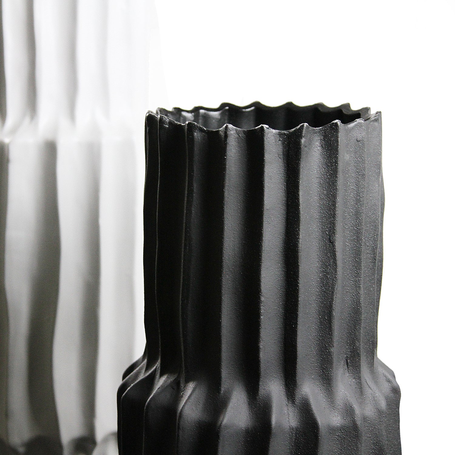 Metropolitan Vase | Galore Home: Luxury Home Decor, Elegant Home Furnishings, Stylish Home Accents & Contemporary Home Accessories