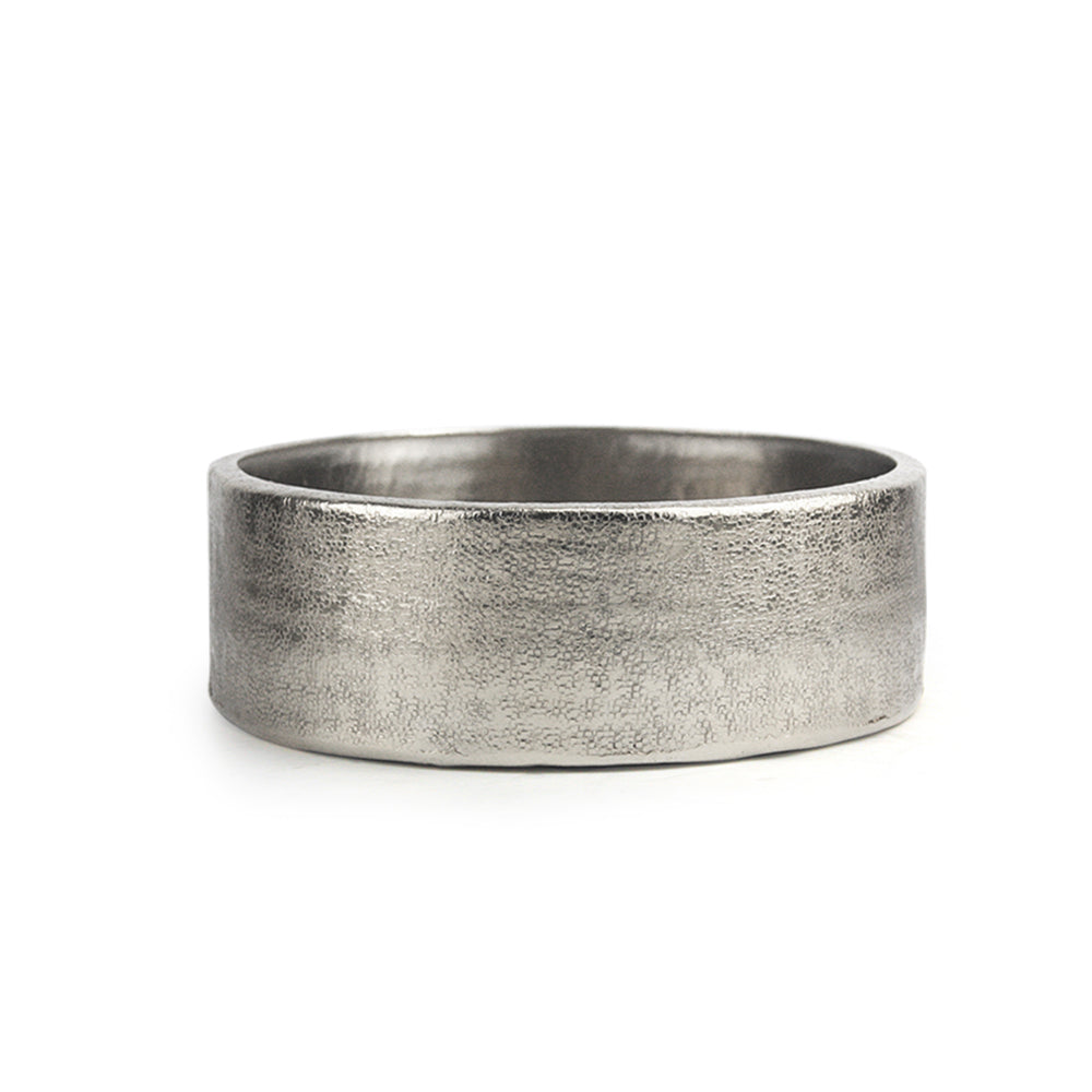 Resonance Metal Planter | Galore Home: Luxury Home Decor, Elegant Home Furnishings, Stylish Home Accents & Contemporary Home Accessories