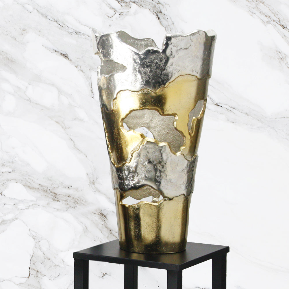 Polar Vase | Galore Home: Luxury Home Decor, Elegant Home Furnishings, Stylish Home Accents & Contemporary Home Accessories